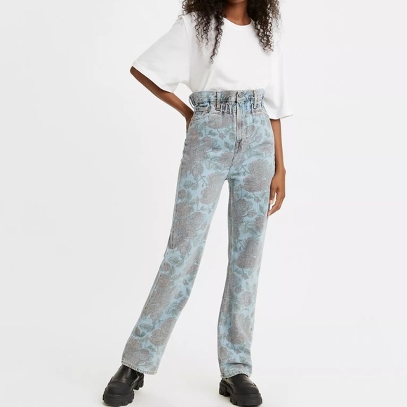 Levi x Ganni- Vintage Wide Leg Floral Light Wash Denim Jeans - Picture 2 of 11